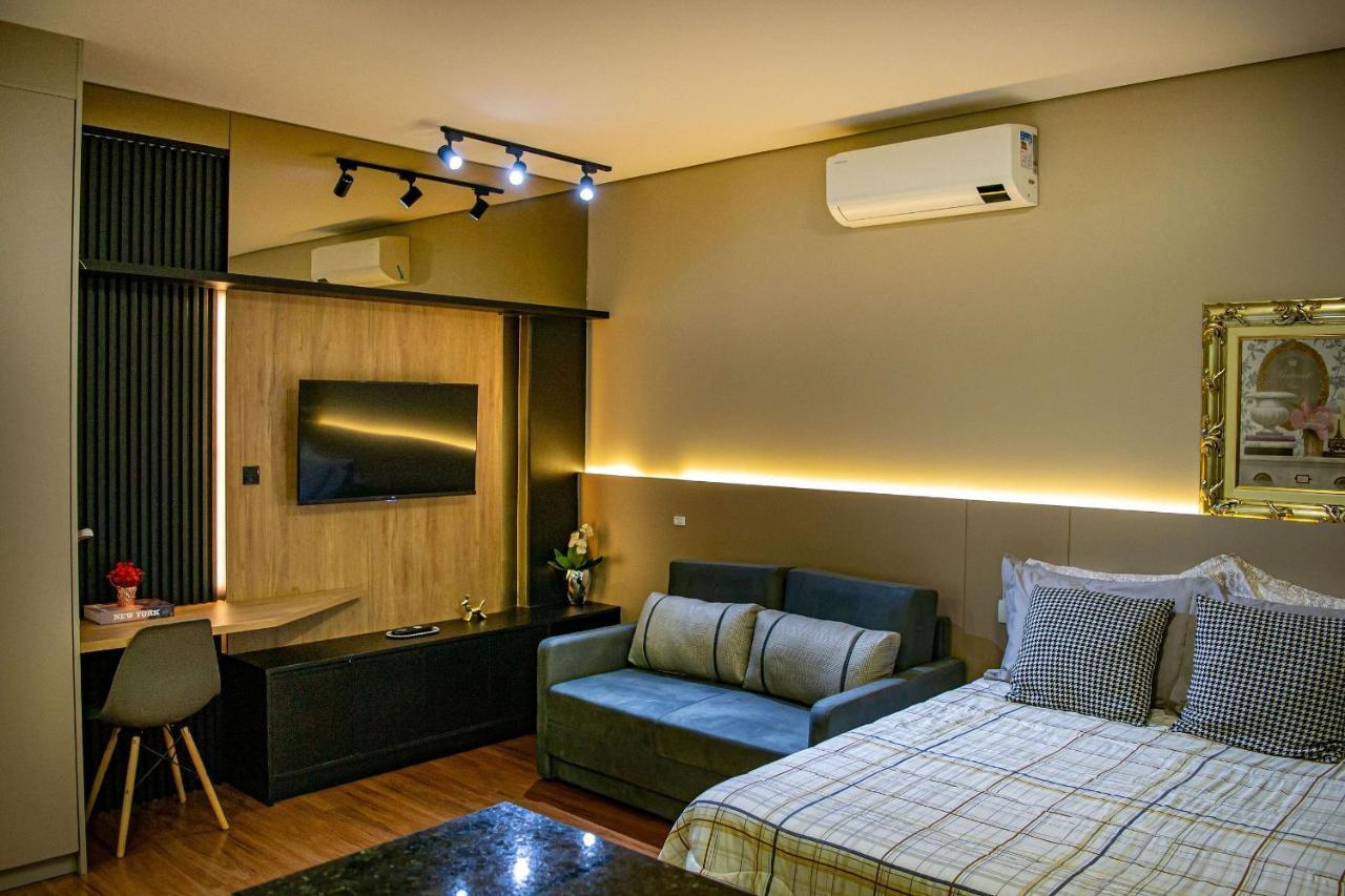Apartment No Centro De *
